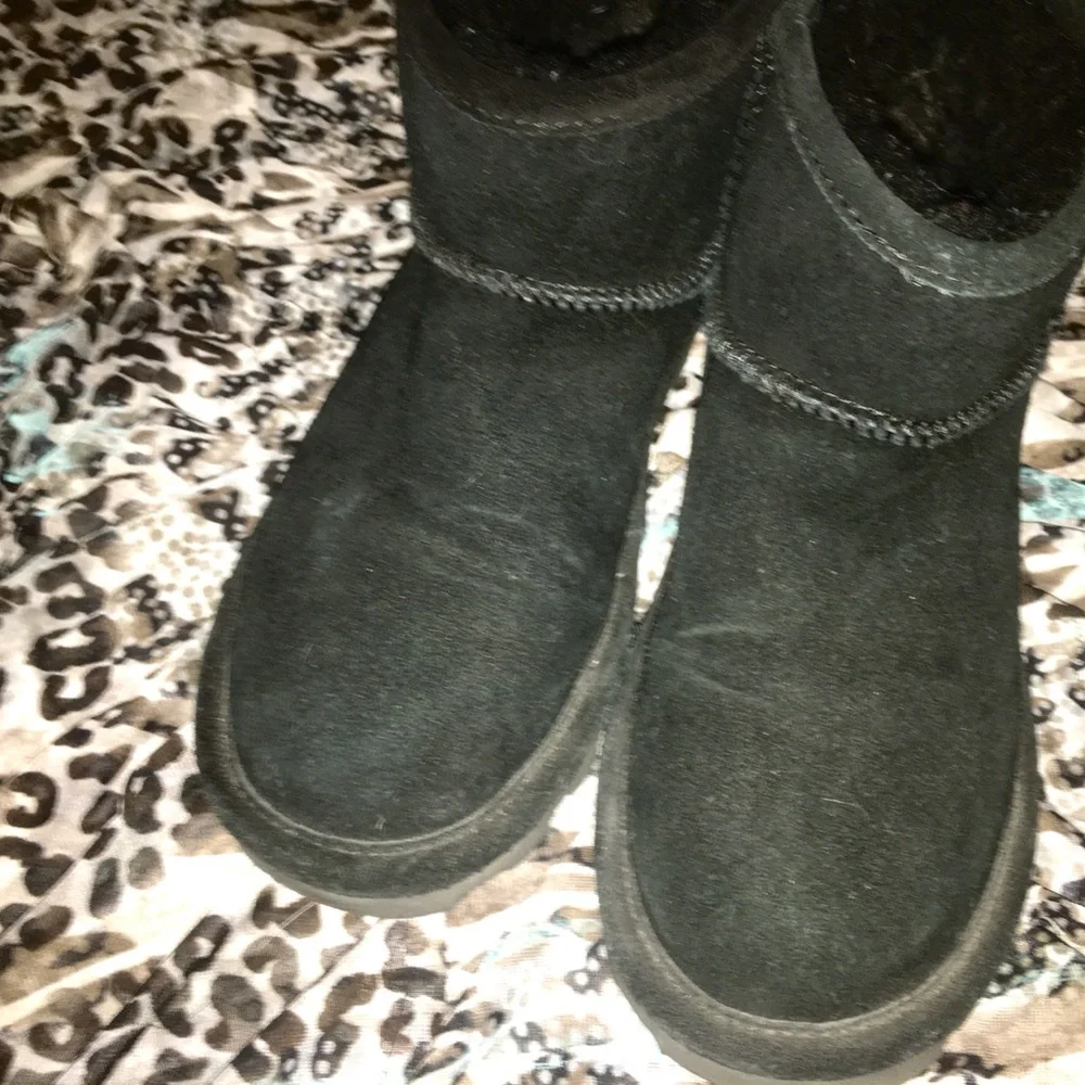 Black Suede Women’s Short UGG Boots - Soft Lining